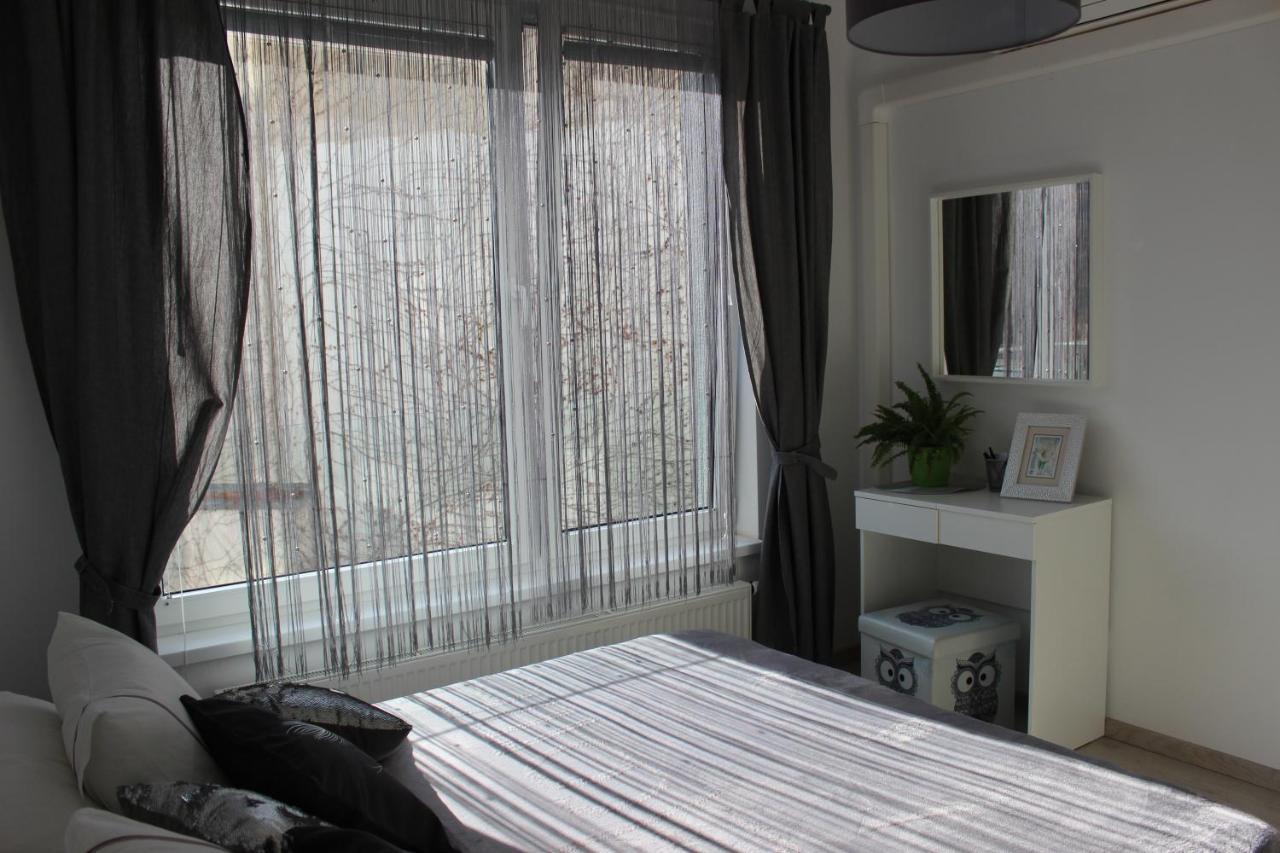 Leo Apartment Free Parking - Augusta Bratislava Eksteriør billede